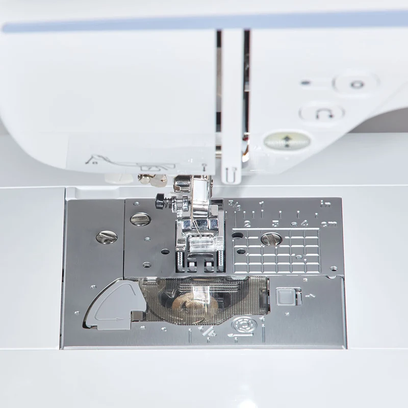 Brother Innov-is 2700 mit Stickmodul