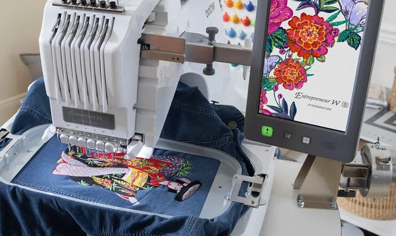BROTHER - 6 Nadeln Stickmaschine PR680W - Sticken wie ein Profi