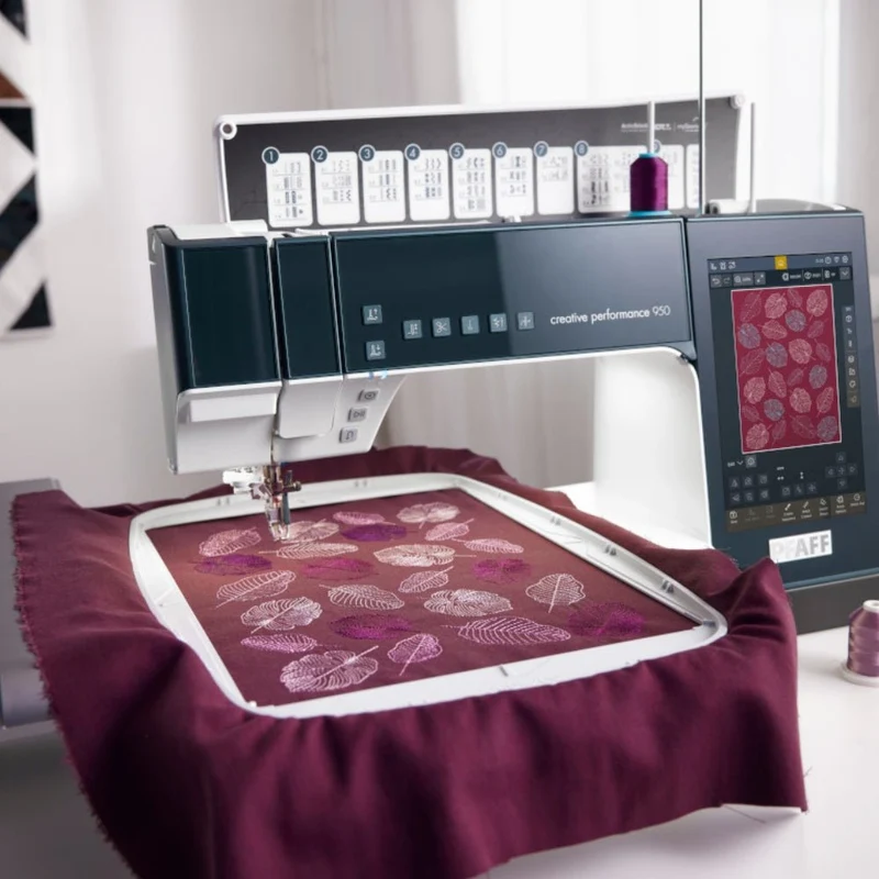 Pfaff creative performance 950 mit Stickmodul