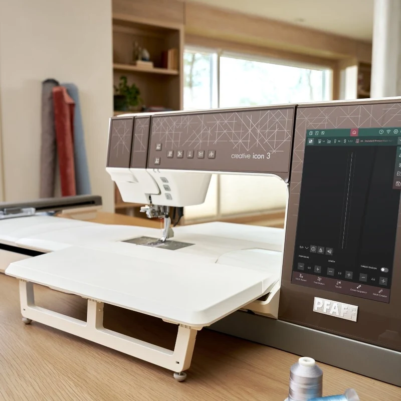 Pfaff creative icon 3 Näh und Stickmaschine mit Stickmodul