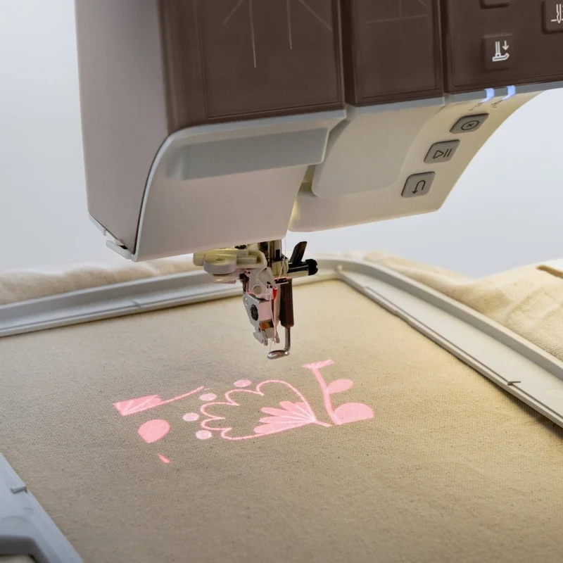 Pfaff creative icon 3 Näh und Stickmaschine mit Stickmodul