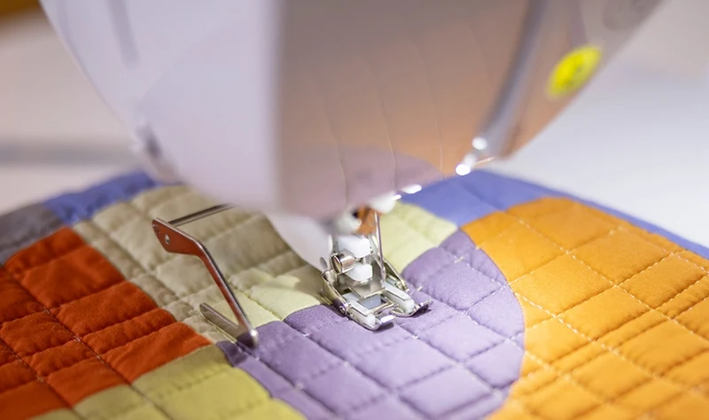 BROTHER - Innov‘is NV 1850Q Näh- und Quiltmaschine
