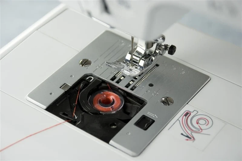 Carina Diamond Computer-Nähmaschine – 206 Stichprogramme