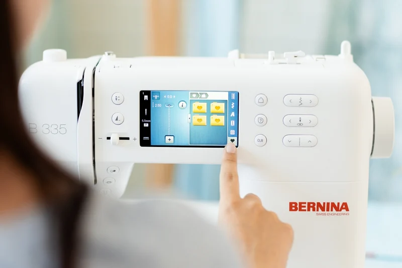 BERNINA B335 – Modell 2025 - die moderne Enthusiastin