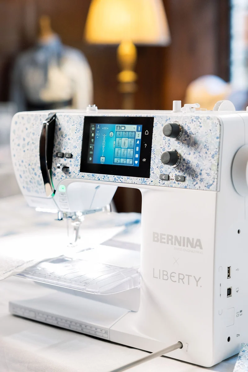 BERNINA B 495 LIBERTY Edition
