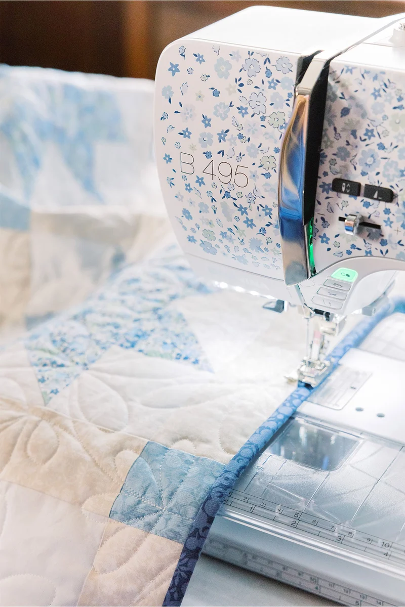 BERNINA B 495 LIBERTY Edition