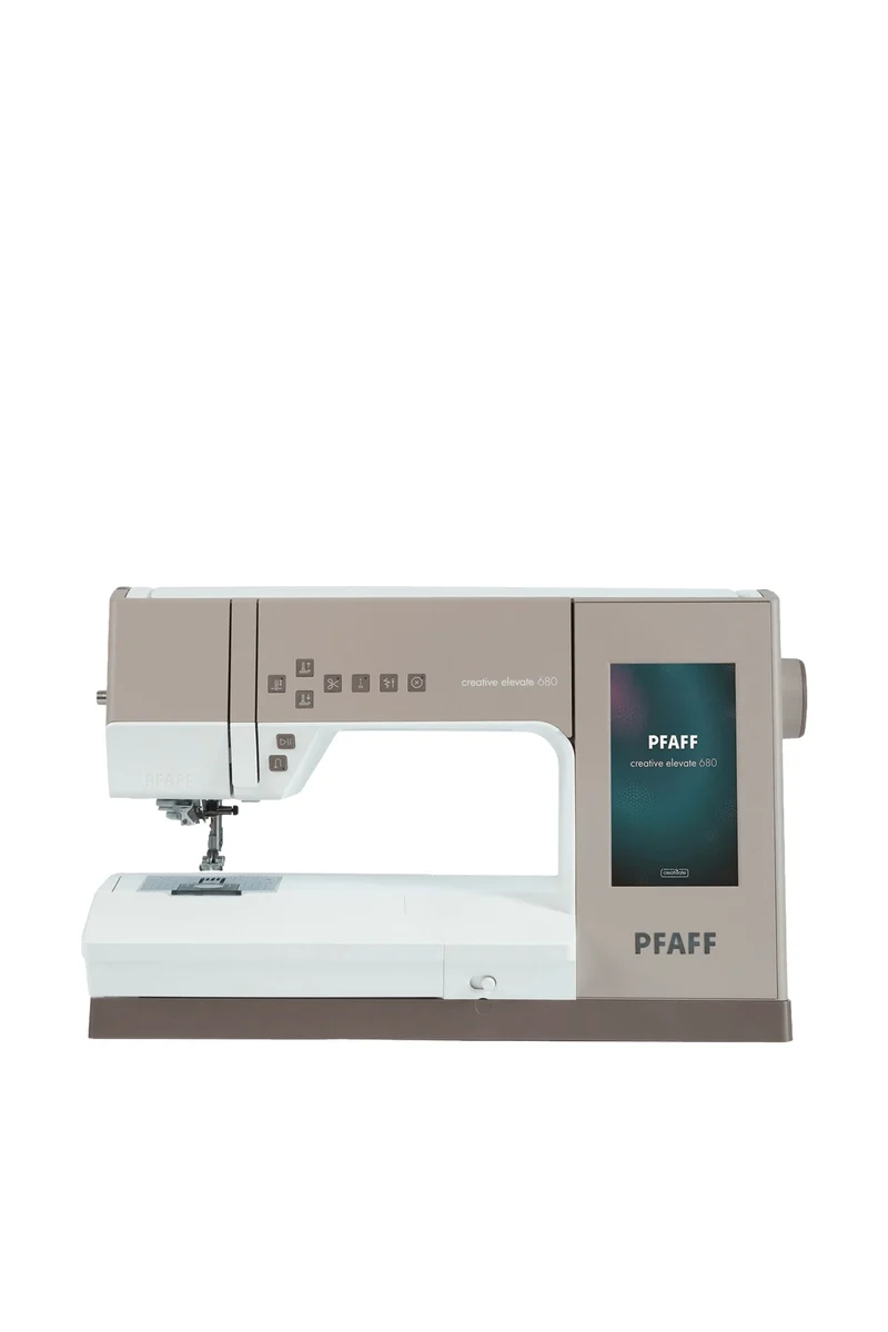 PFAFF creative elevate 680 Nähmaschine
