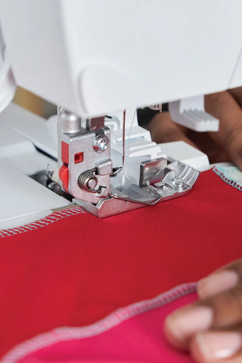BERNINA L 860 Overlock