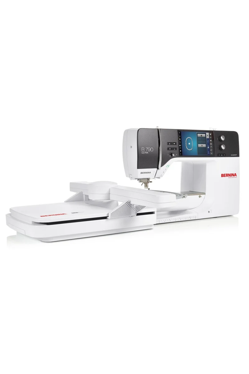 BERNINA 790 ULTRA mit Stickmodul L (SDT)