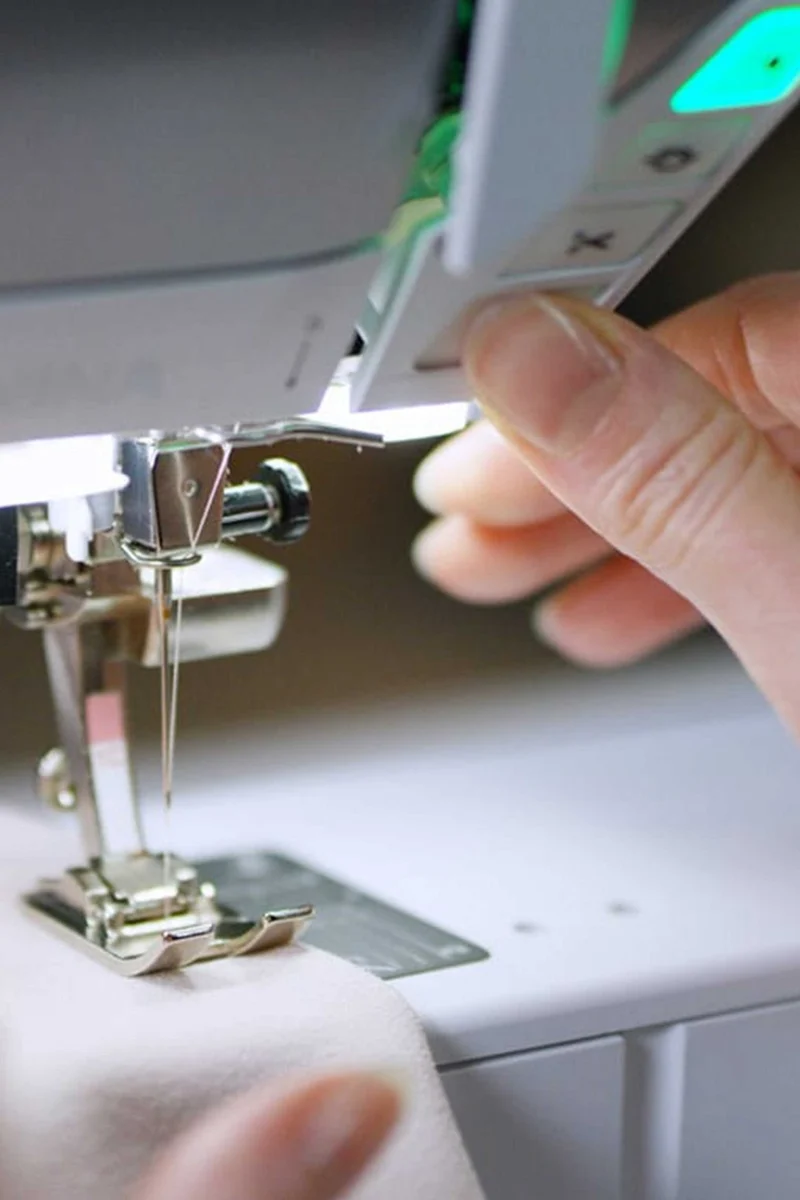 BERNINA B 480 Nähmaschine