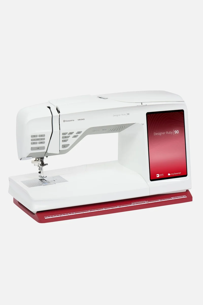 Husqvarna VIKING Designer Ruby 90 Näh- & Stickmaschine