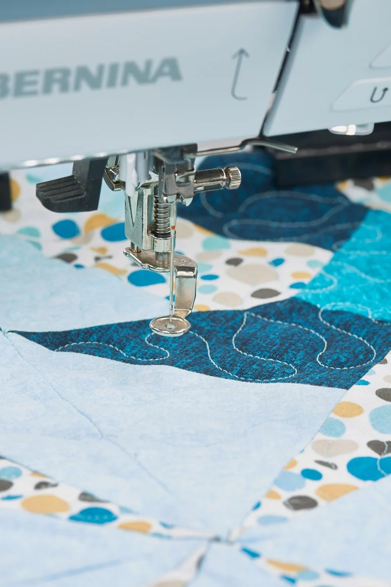 BERNINA Kleiner Klemmen-Stickrahmen – 165 × 165 mm