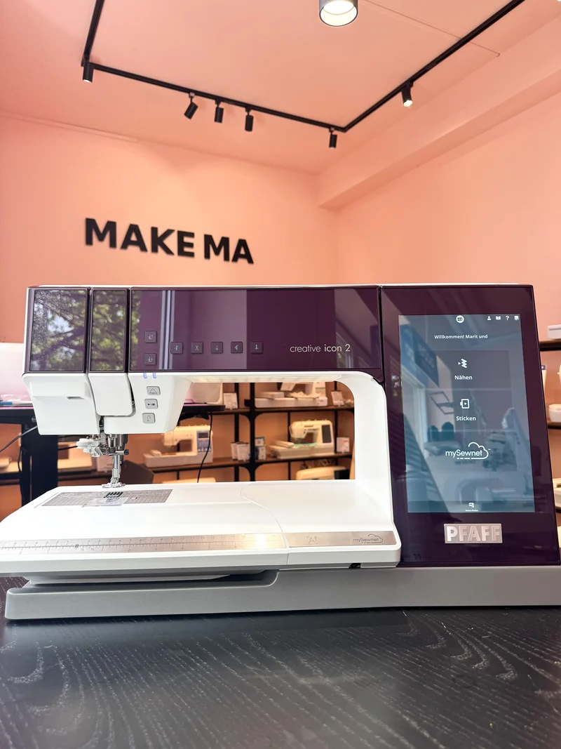 PFAFF creative icon 2 – Näh-/Stick-Vorführmaschine