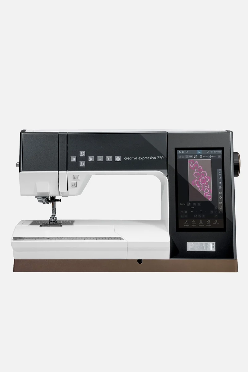 PFAFF creative expression 750 Näh- & Stickmaschine