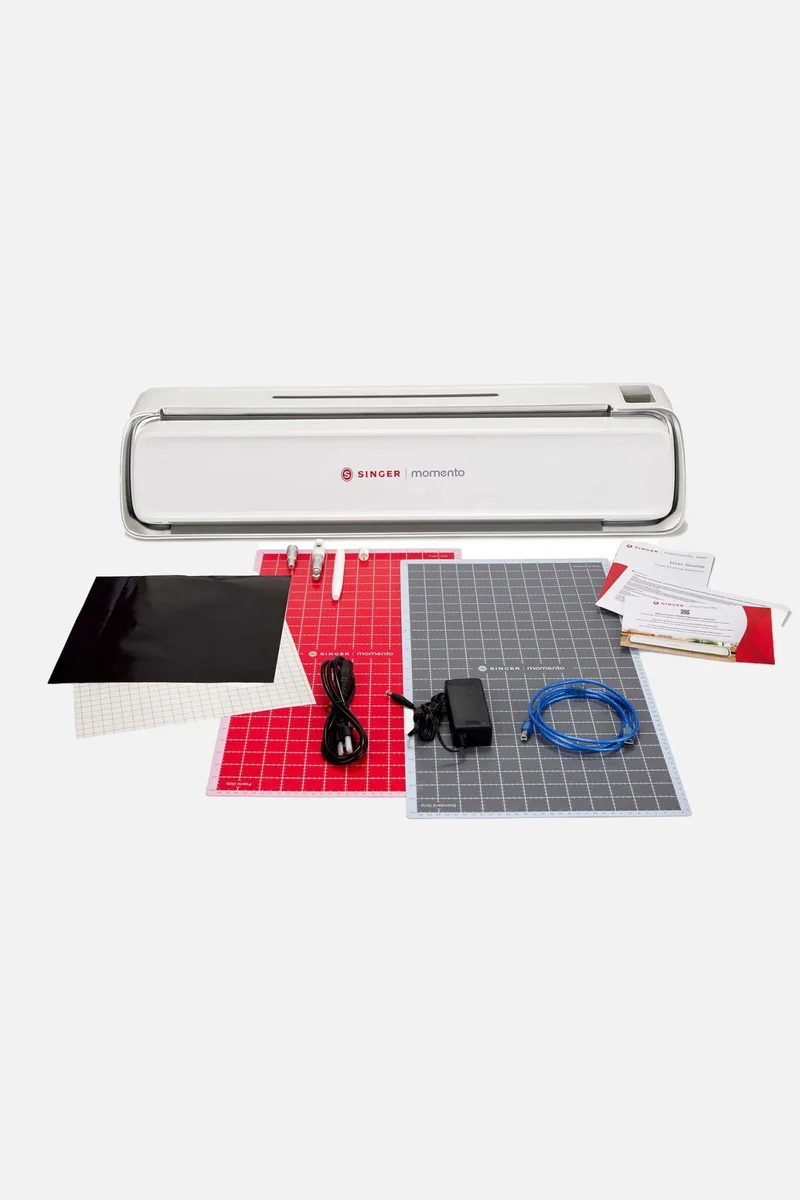 SINGER® MOMENTO™ Plotter 24" / – 60 × 60 cm