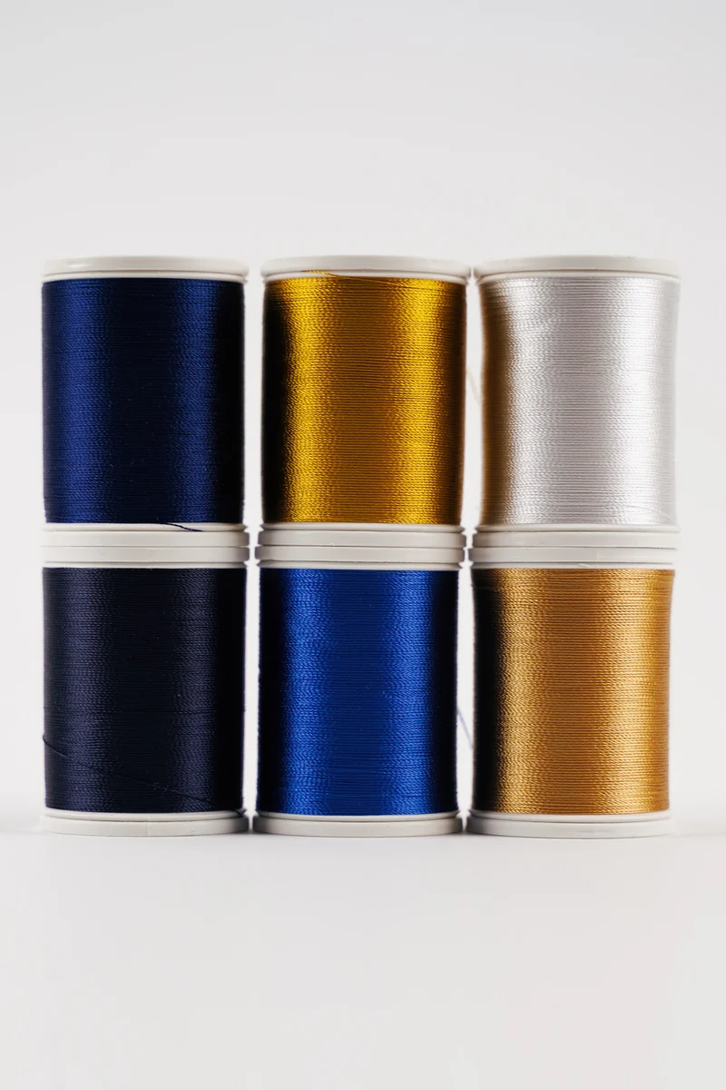 Stickgarn Magic 6 (6x Rayon 40, KING) – 6 × 780 m