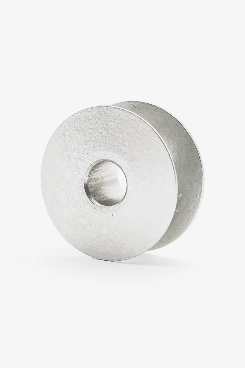 TOWA - Unterfadenspule aus Aluminium – 21 × 9 mm