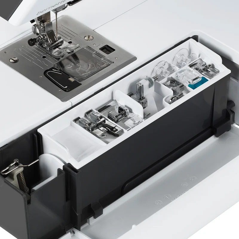 Bernette b70 Deco mit Stickmodul