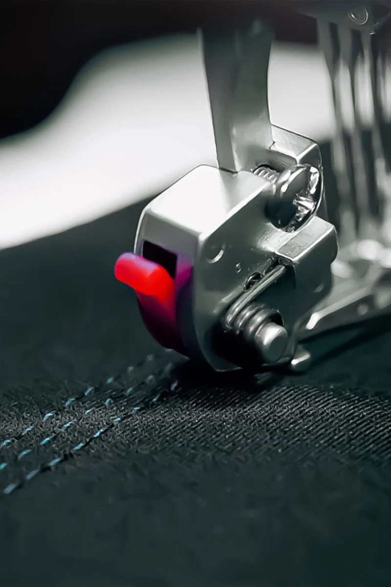 PFAFF admire air 6000 Coverlock