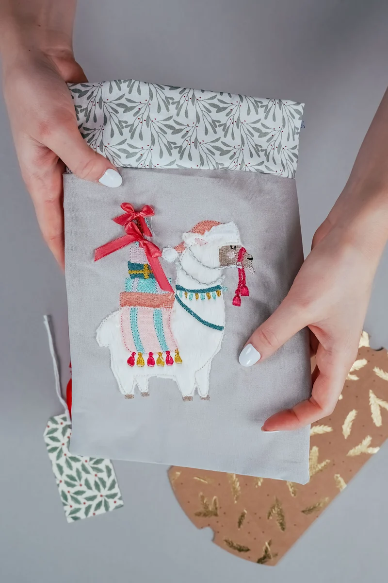 Stickdatei Applikation Weihnachts-Alpaka
