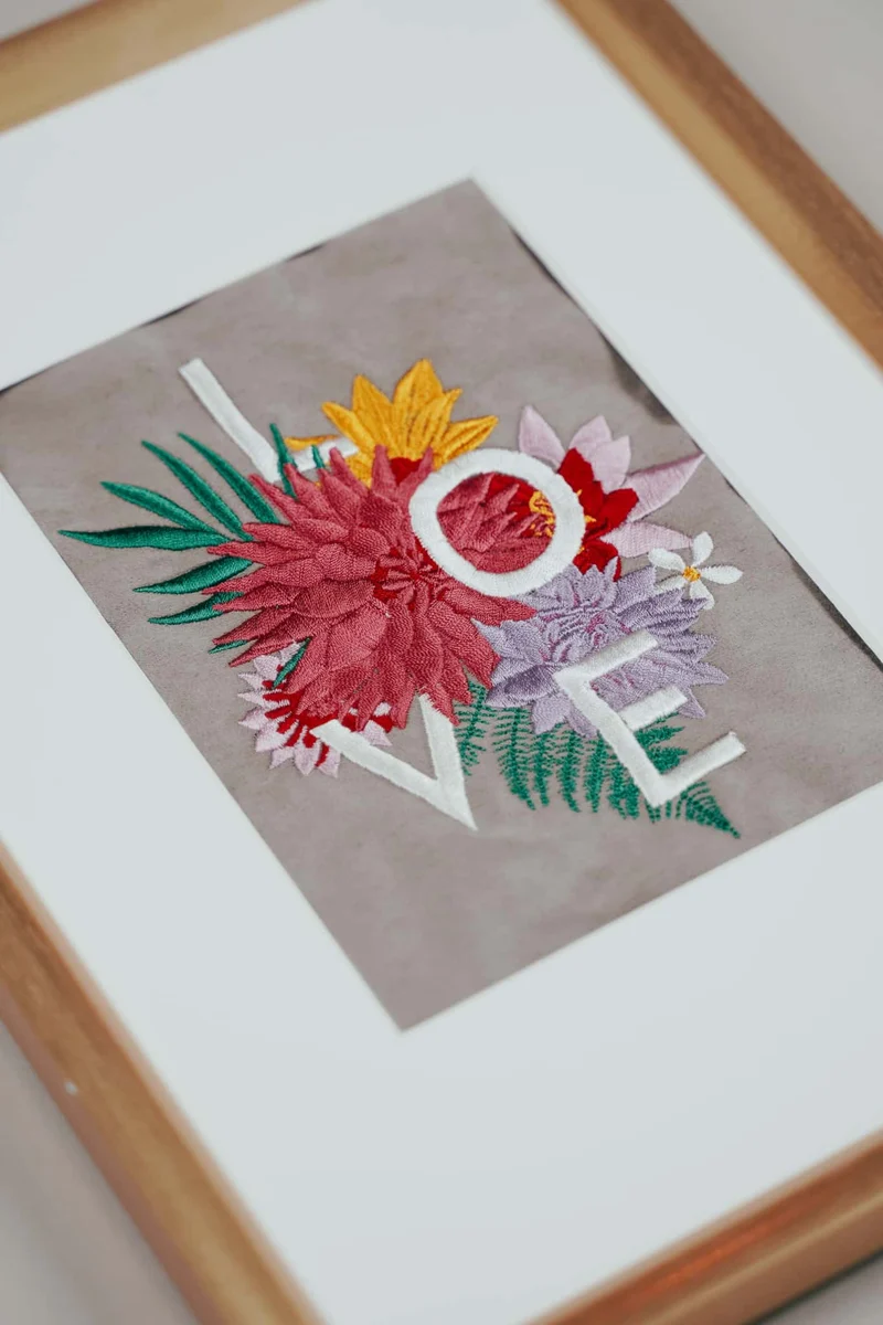Stickdatei Blumen »LOVE«