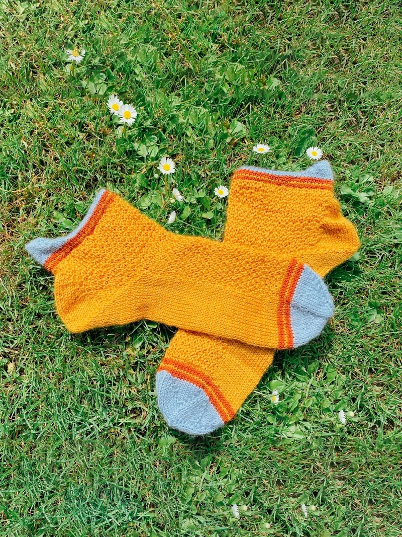 Strickanleitung Sneakersocken NELINA (PDF)