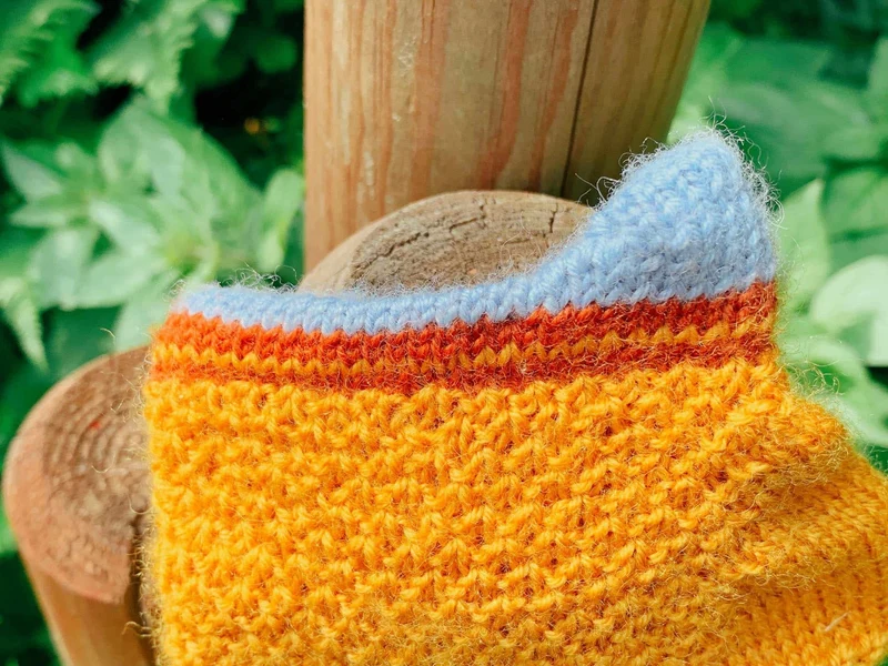 Strickanleitung Sneakersocken NELINA (PDF)
