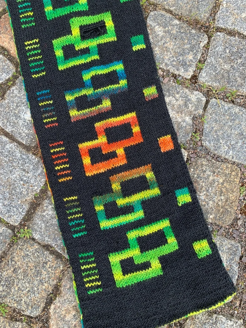 Strickanleitung Schal INTERLACE (PDF)