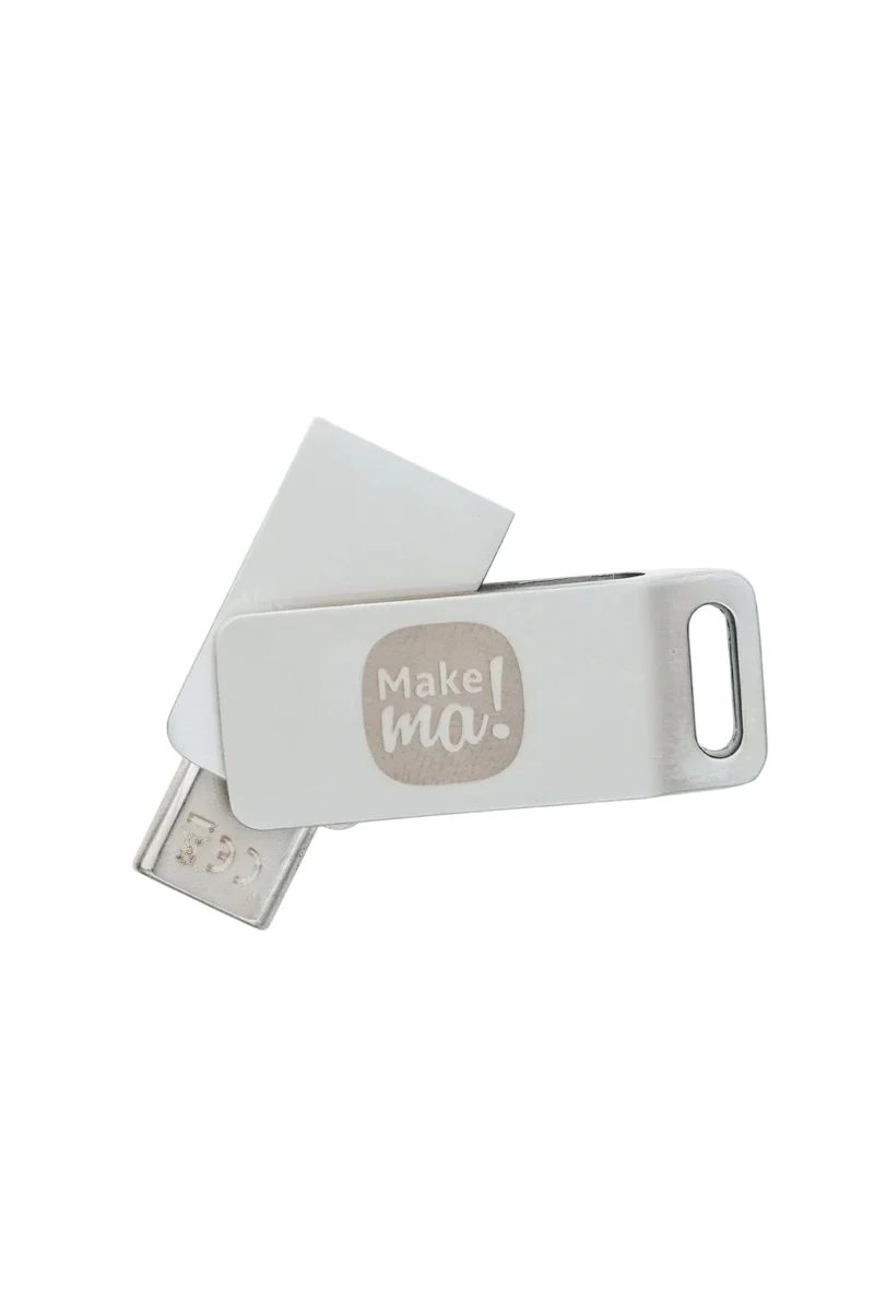 USB Stick für Stickmaschine mit 50€ Stickdateien