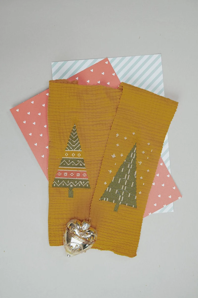 Stickdatei Weihnachtsbäume Cross-Stitch (2 Varianten)