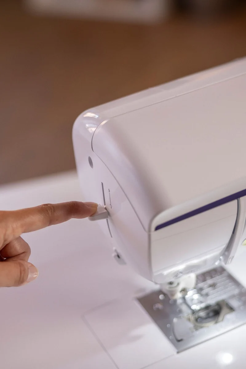 Brother Inventio NV1850Q Nähmaschine