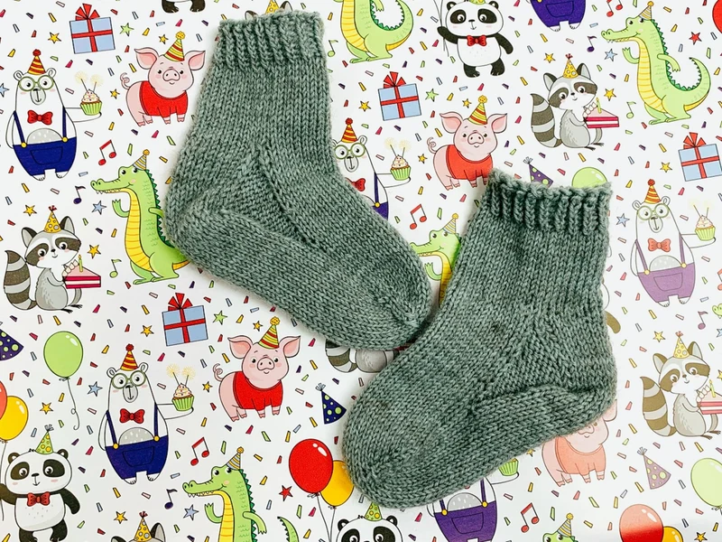 Strickanleitung Toe Up Socken für Babys und Kinder (PDF)