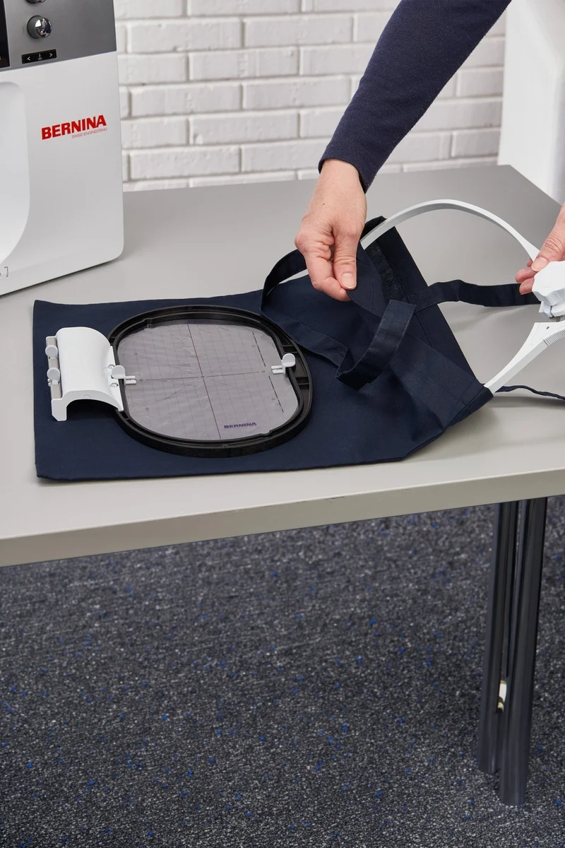 BERNINA Großer Freiarm-Stickrahmen – 145 × 255 mm