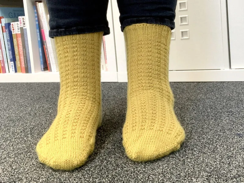 Strickanleitung Socken QUIN (PDF)