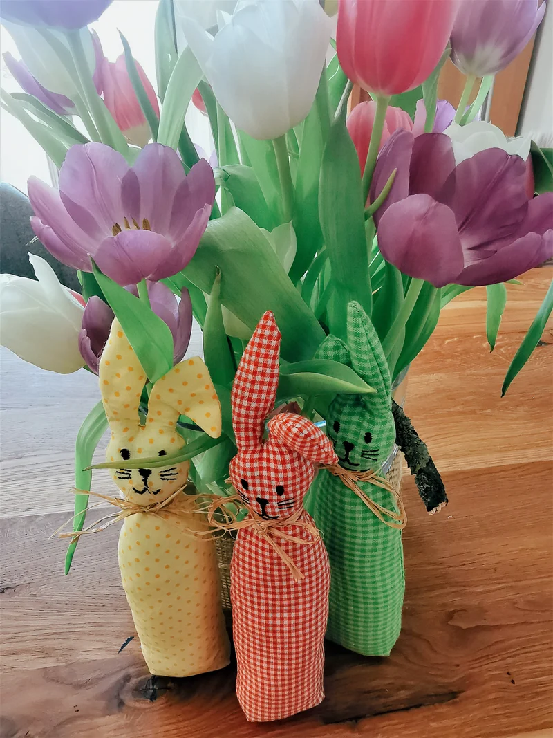 Stickdatei Osterhasengesicht