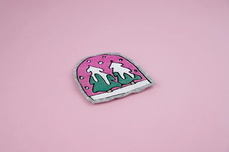 Stickdatei Winter Tannen »COLORADO« – 84,2 × 94,5 mm