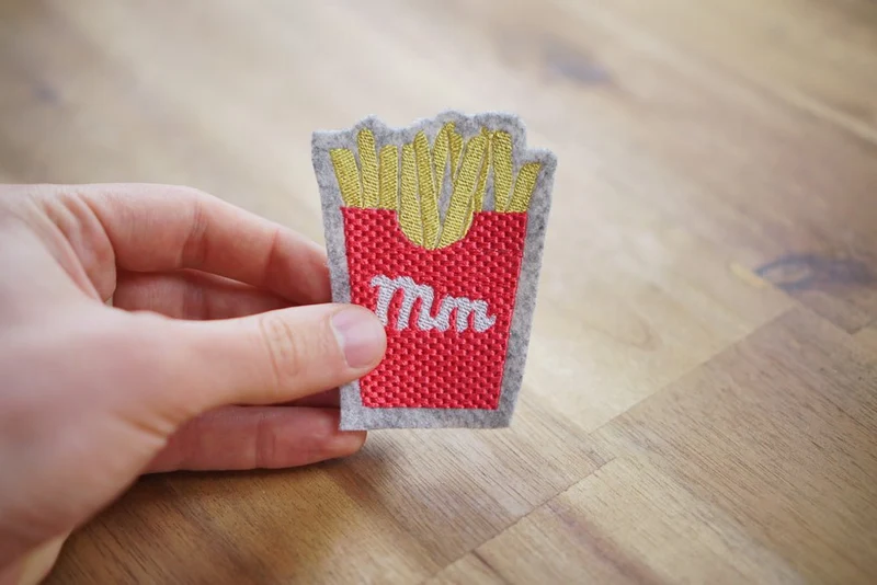 Stickdatei Pommes – 58,3 × 77,9 mm