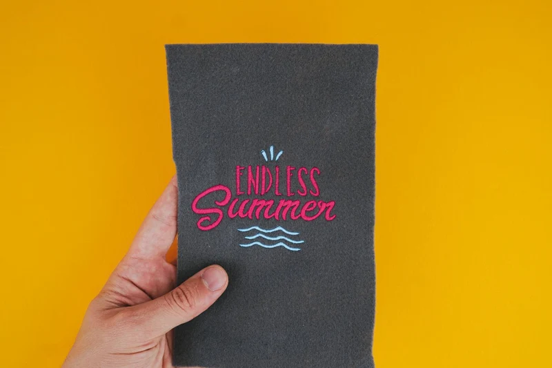 Stickdatei »Endless Summer« – 81,5 × 86,2 mm