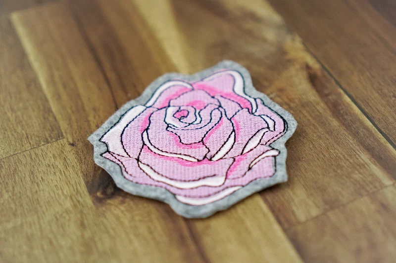 Stickdatei Rose – 82,4 × 72,5 mm