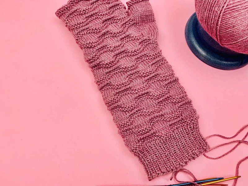 Strickanleitung Armstulpen GESA (PDF)
