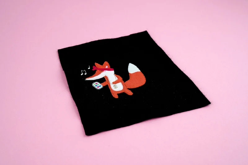 Stickdatei Fuchs Musik – 86,6 × 85,2 mm