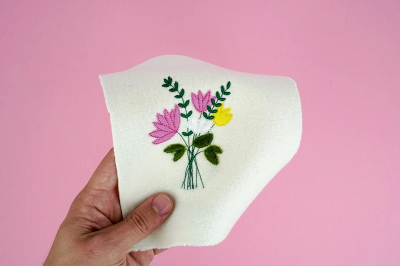 Stickdatei Blumenstrauß Applikation – 71,9 × 95,5 mm