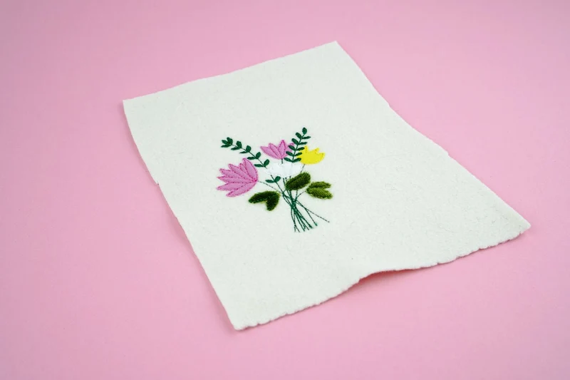 Stickdatei Blumenstrauß Applikation – 71,9 × 95,5 mm