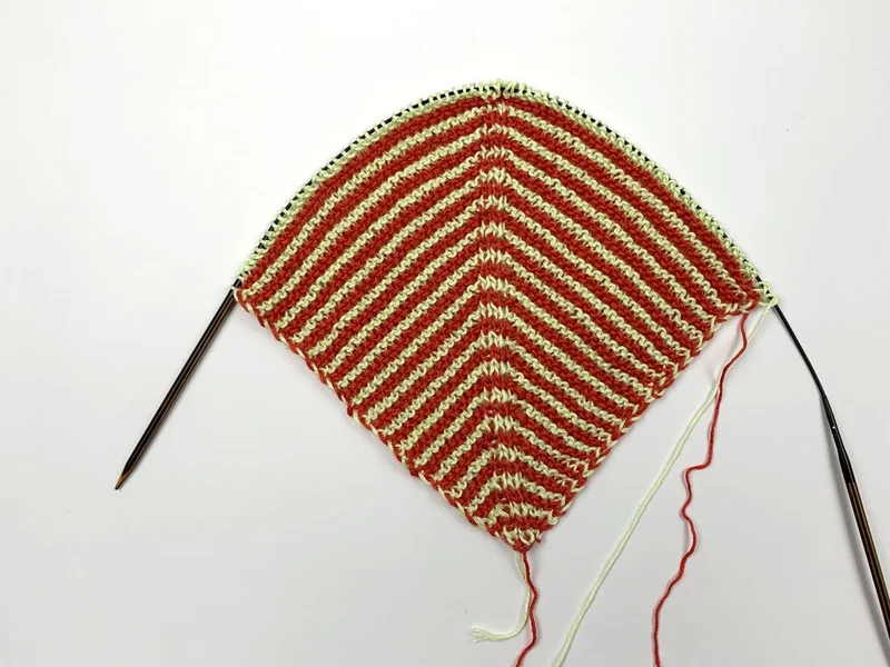Strickanleitung Dreieckstuch ERIU (PDF)