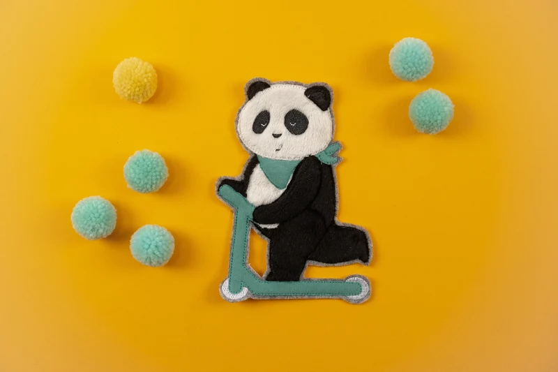 Stickdatei PANDA »Pit« auf Scooter