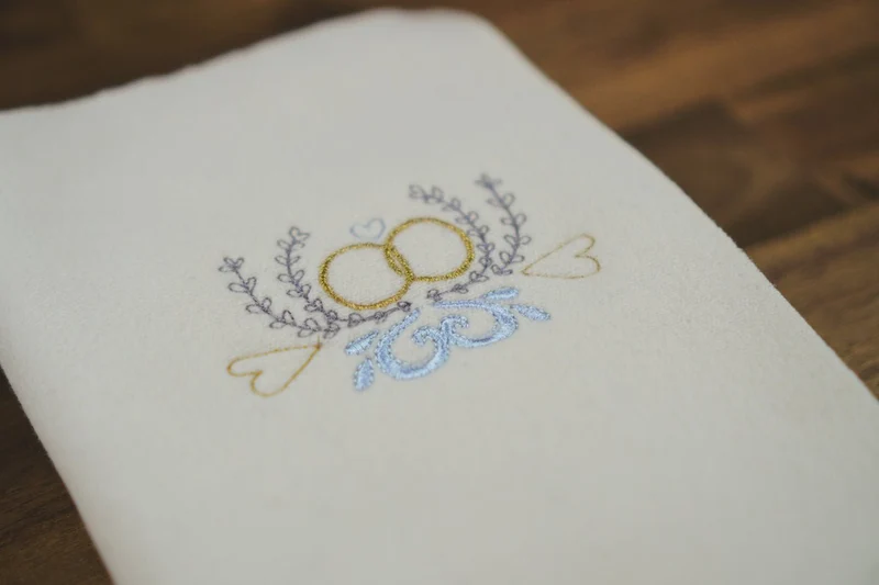Stickdatei Hochzeitsringe – 89,5 × 55,1 mm