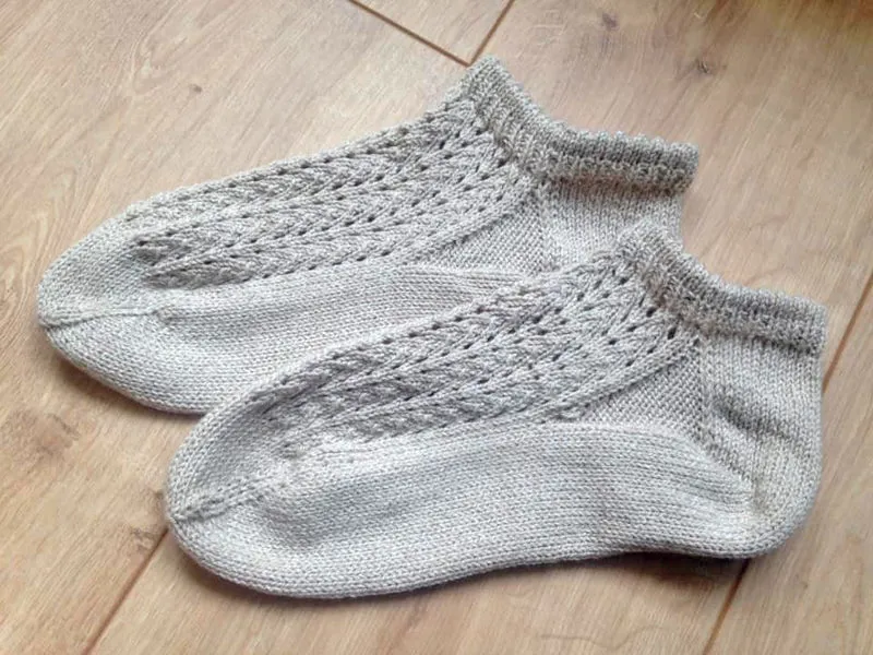 Strickanleitung Füßlinge GRETA (PDF)