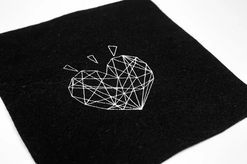 Stickdatei »HERZ«