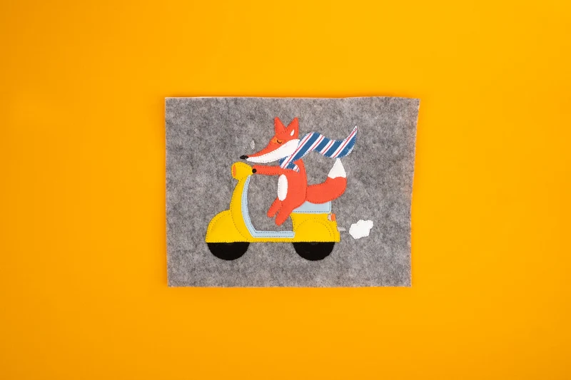 Stickdatei Applikation Fuchs auf Roller