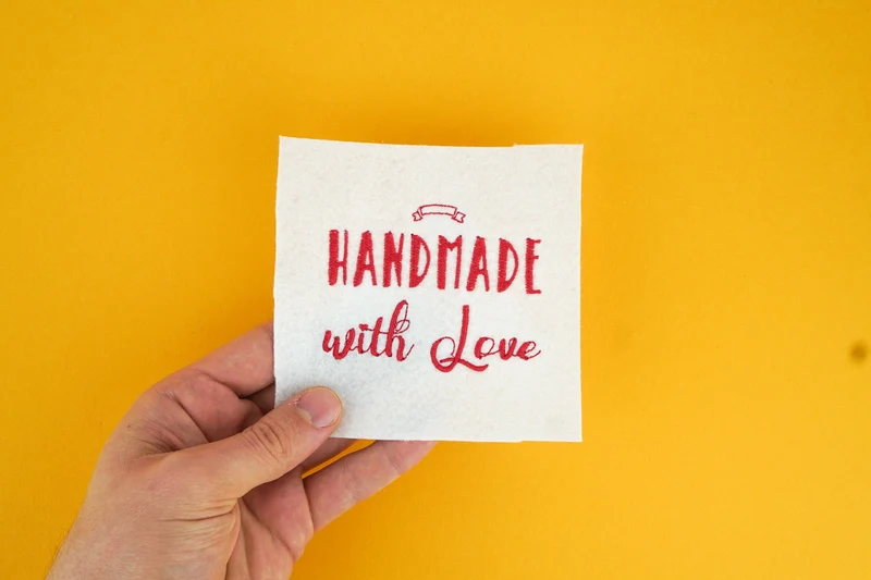 Stickdatei Handmade with Love – 87,2 × 67,2 mm